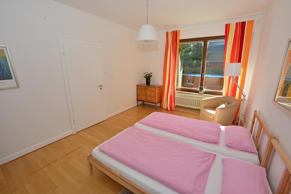 Moderne Ferienwohnung Deichstrasse Hennef  Pokoj fotografie